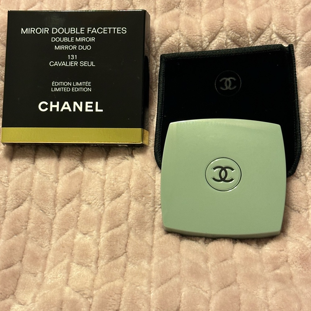 Chanel Limited Edition Double Mirror 131 Cavalier Seul